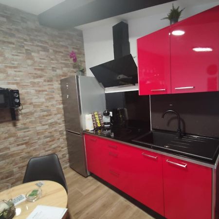 Casa Rural La Zzinetina Con Jacuzzi Constantina Eksteriør billede