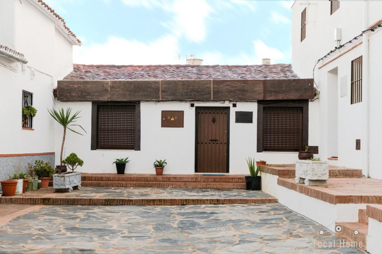 Casa Rural La Zzinetina Con Jacuzzi Constantina Eksteriør billede