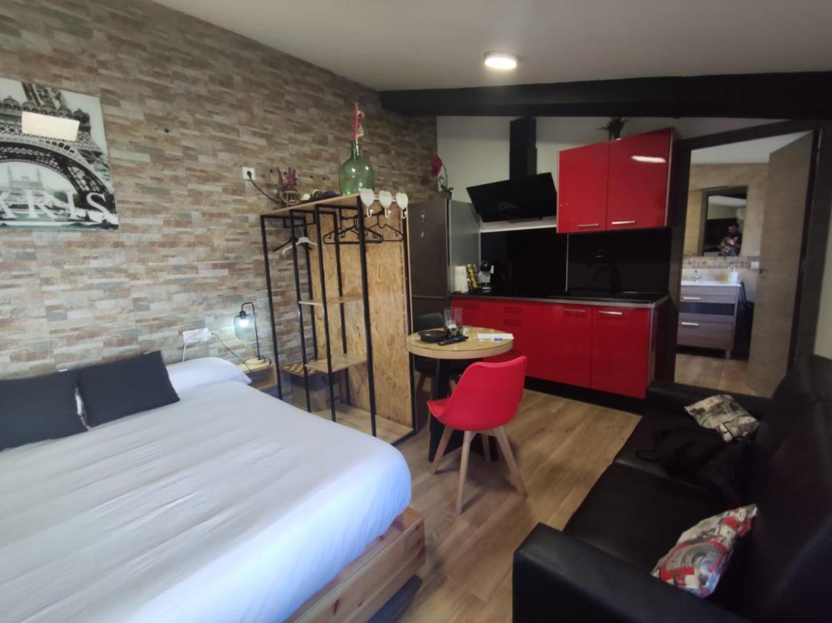 Casa Rural La Zzinetina Con Jacuzzi Constantina Eksteriør billede